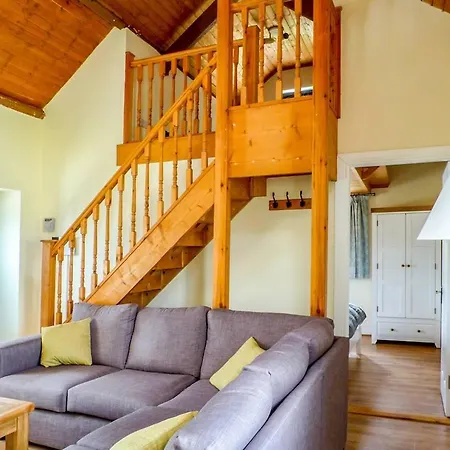 2 Bed In Oc-ii16661 *