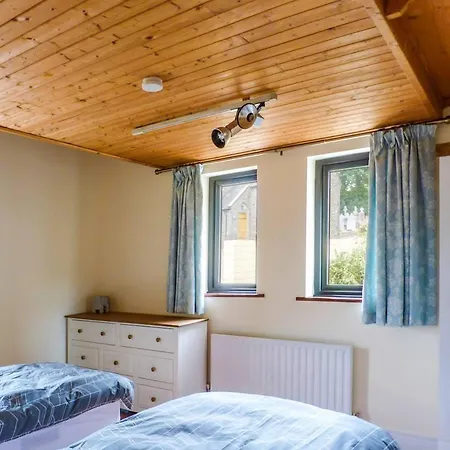 2 Bed In Oc-ii16661 Dunhill