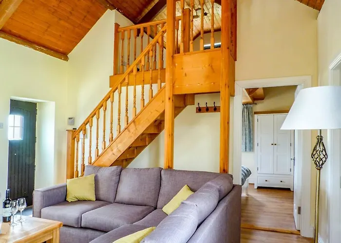 2 Bed In Oc-ii16661 *