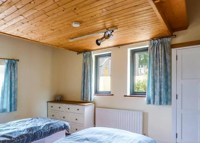 2 Bed In Oc-ii16661 Dunhill